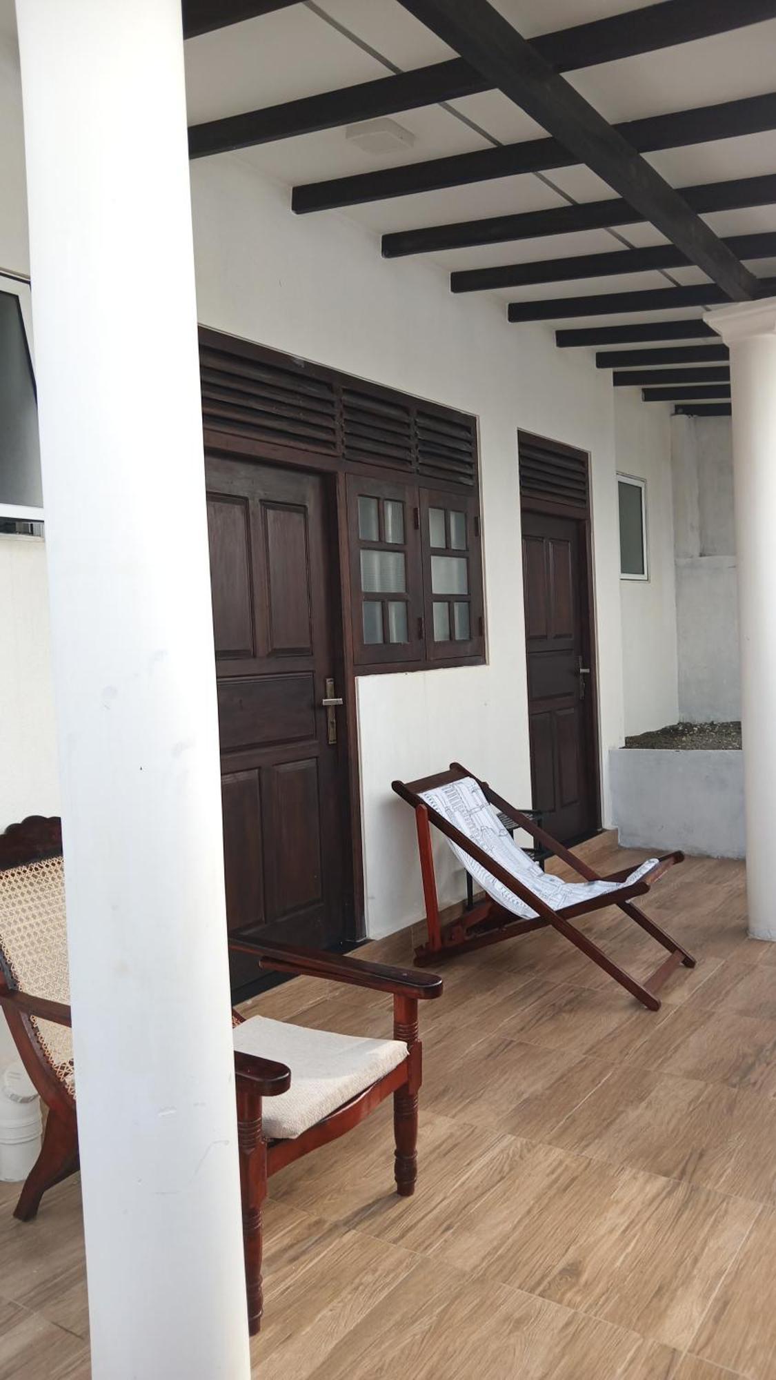 Sunset Beach Villa Галле Экстерьер фото